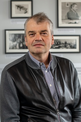 Dmitri N. Basov